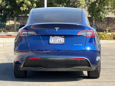 Used 2020 Tesla Model Y Long Range AWD/4WD image 6