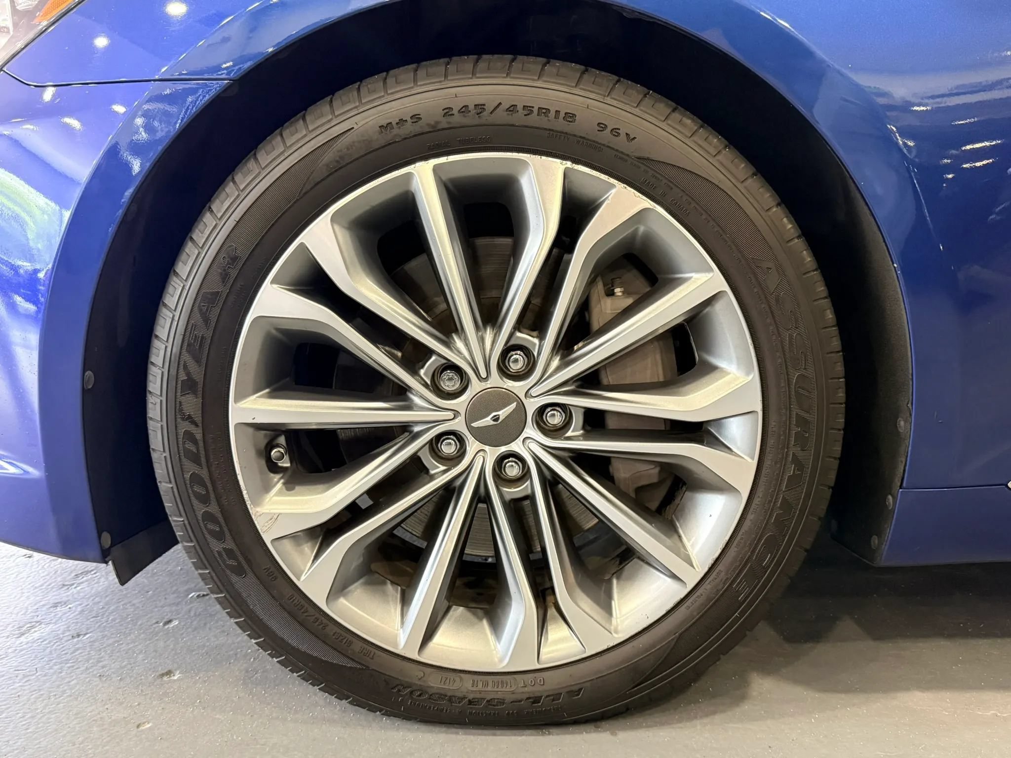 Used 2017 Genesis G80 3.8 w/ Option Group 03 RWD image 42