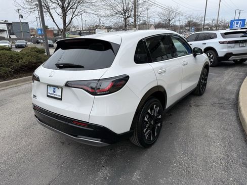 New 2026 Honda HR-V EX-L image 9