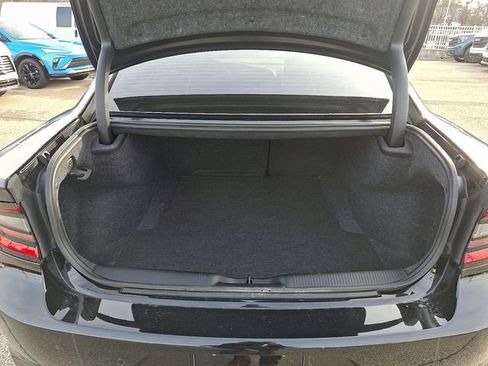 Used 2023 Dodge Charger SXT w/ Blacktop Package image 32