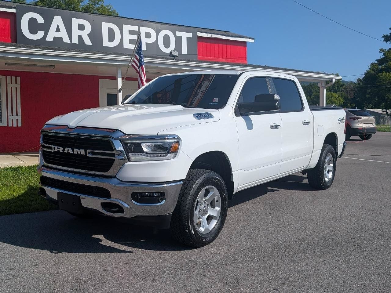 Used 2019 RAM 1500 Big Horn AWD/4WD image 2