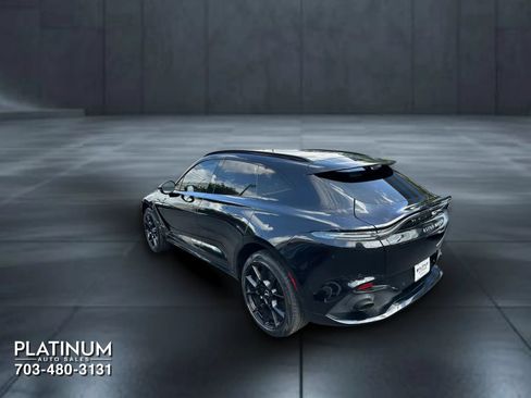Used 2021 Aston Martin DBX AWD/4WD image 8