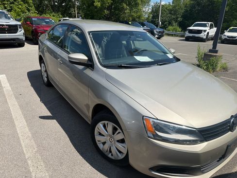 Used 2014 Volkswagen Jetta SE FWD image 28
