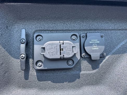 New 2026 RAM 3500 Tradesman AWD/4WD image 13