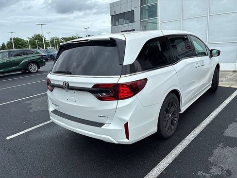 Used 2025 Honda Odyssey Sport-L image 8