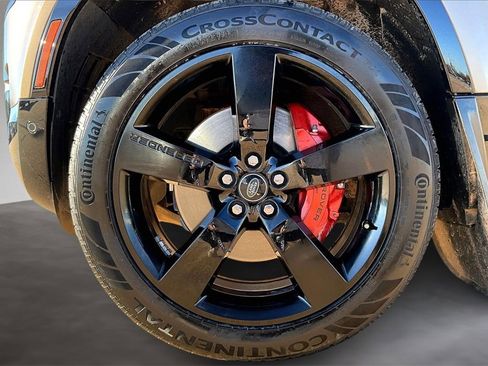 Used 2023 Land Rover Defender 110 X image 8