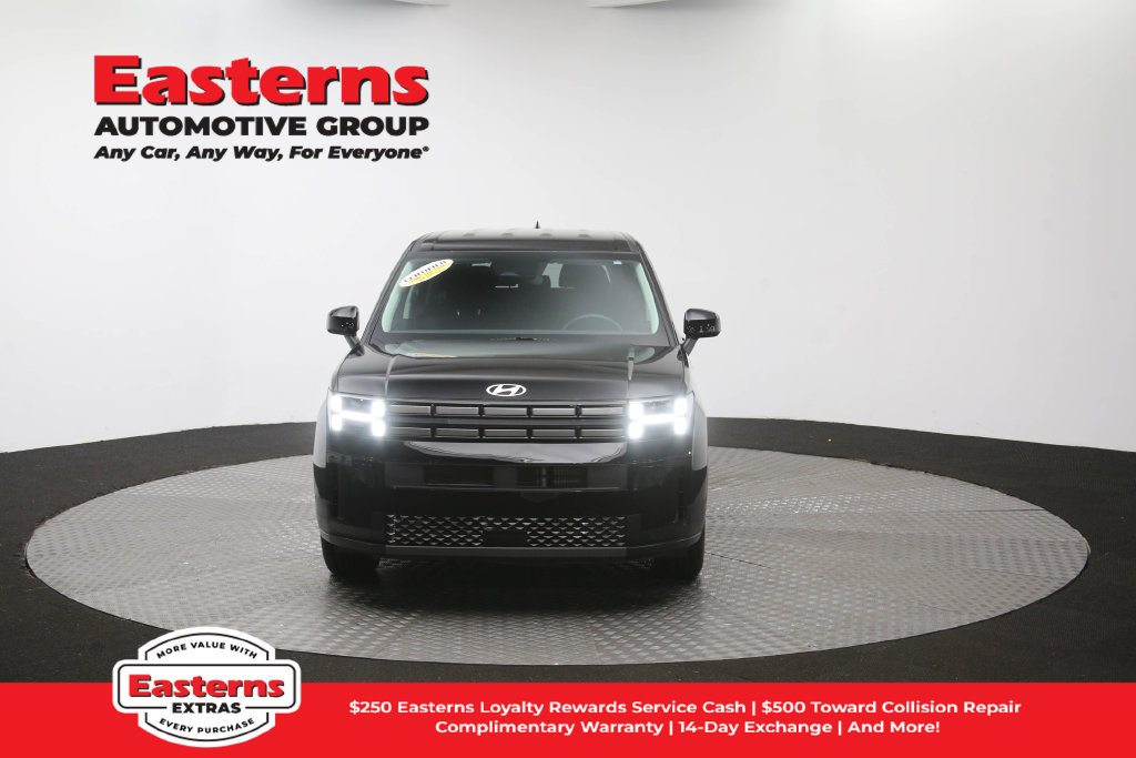 Used 2025 Hyundai Santa Fe SE FWD image 52