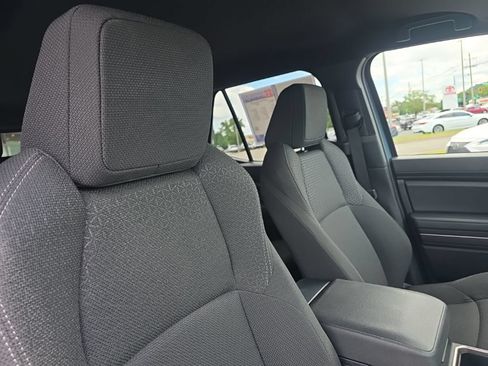 Certified 2026 Toyota 4Runner SR5 AWD/4WD image 10