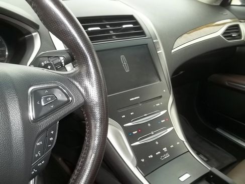 Used 2014 Lincoln MKZ AWD w/ Equipment Group 102A Reserve image 7