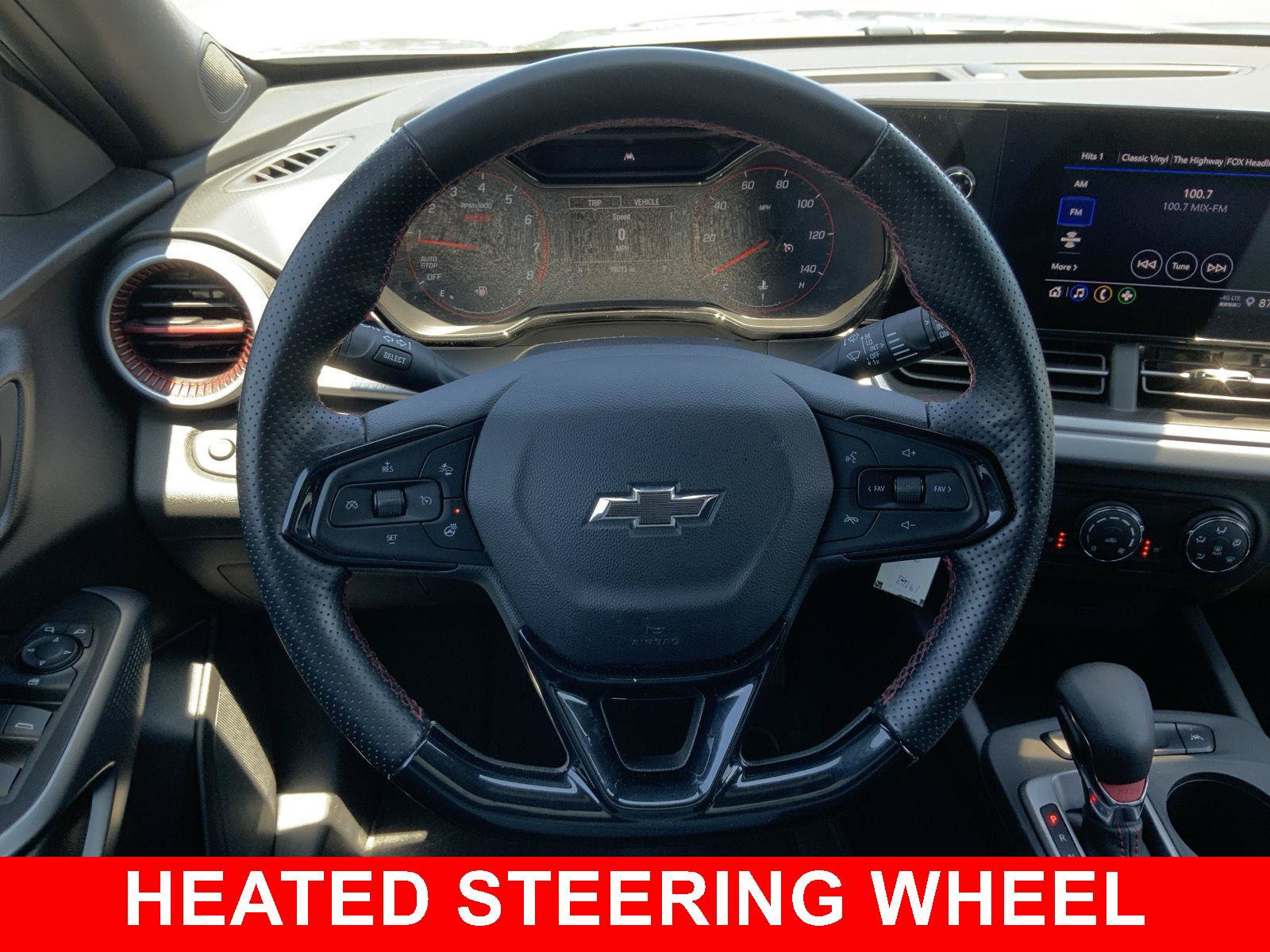 Used 2025 Chevrolet Trax RS w/ Driver Confidence Package FWD image 6