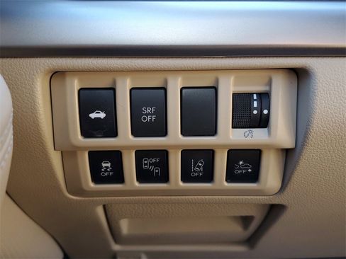 Used 2016 Subaru Legacy 2.5i Limited image 30