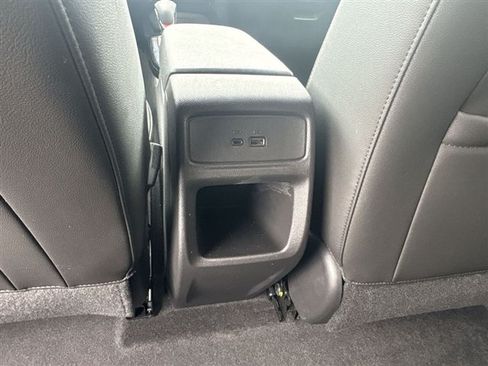 Used 2025 Chevrolet Trax RS w/ Driver Confidence Package FWD image 20