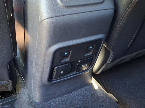 Used 2023 Ford Bronco Outer Banks AWD/4WD image 11