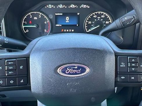 Used 2024 Ford F350 XLT image 32