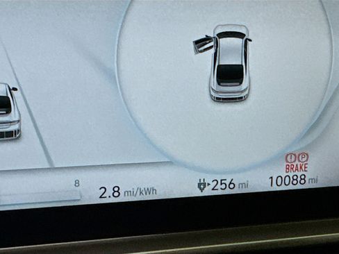 Used 2024 Hyundai Ioniq 6 SE RWD image 18