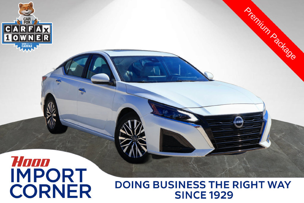 Used 2023 Nissan Altima 2.5 SV w/ SV Premium Package FWD image 1