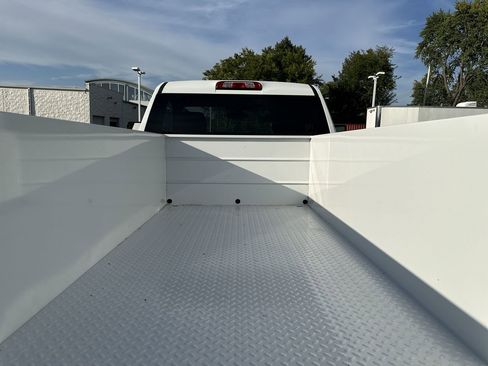 Used 2022 Chevrolet Silverado 3500 W/T w/ WT Convenience Package image 22