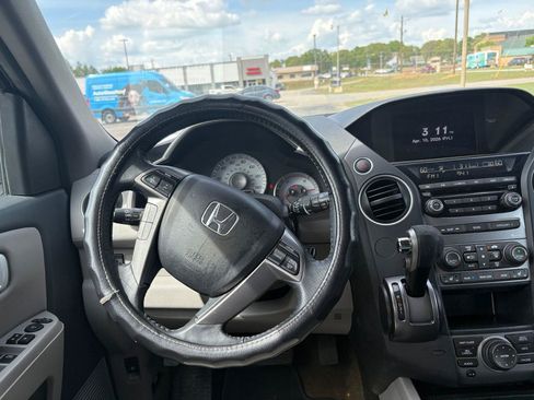 Used 2014 Honda Pilot EX-L image 9