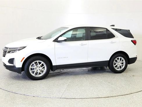 Used 2024 Chevrolet Equinox LT AWD/4WD image 4