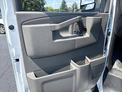 Certified 2024 GMC Savana 2500 w/ Driver Convenience Package RWD image 20