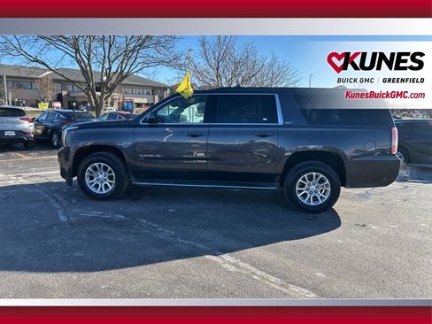 Used 2016 GMC Yukon XL SLT image 9