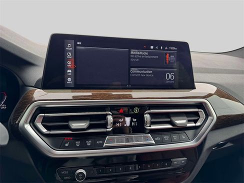 Certified 2023 BMW X3 xDrive30i w/ Convenience Package image 12