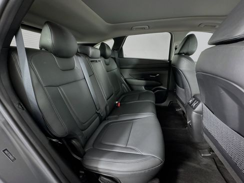 Used 2025 Hyundai Tucson Limited AWD/4WD image 29