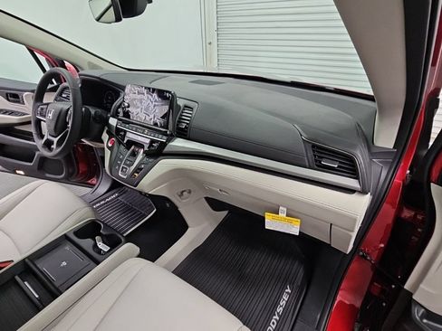 New 2026 Honda Odyssey EX-L image 39