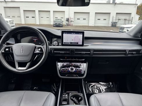 Certified 2022 Lincoln Corsair Reserve w/ Equipment Group 201A image 19