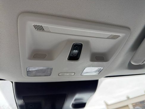 Used 2024 Ford Maverick XLT w/ XLT Luxury Package image 11