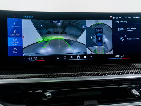 Used 2025 BMW X6 M Competition image 44