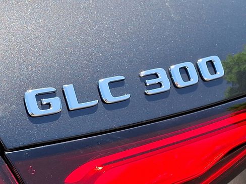 New 2025 Mercedes-Benz GLC 300 4MATIC image 21