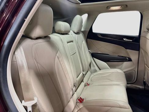 Used 2018 Lincoln MKC Reserve w/ Lincoln MKC Climate Package AWD/4WD image 22