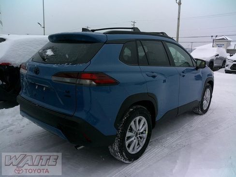 New 2026 Toyota Corolla Cross LE image 2