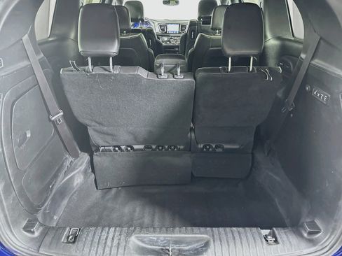 Used 2019 Chrysler Pacifica Limited w/ S Appearance Package FWD image 27