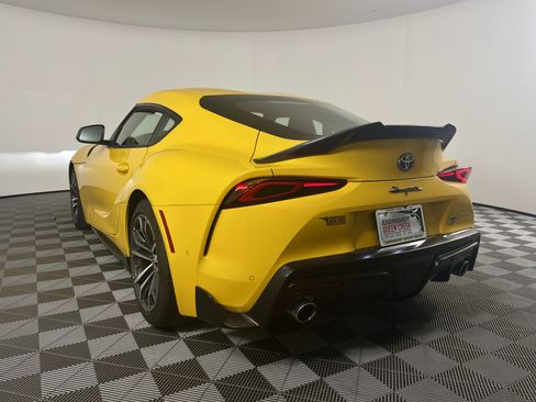 Used 2021 Toyota Supra image 3