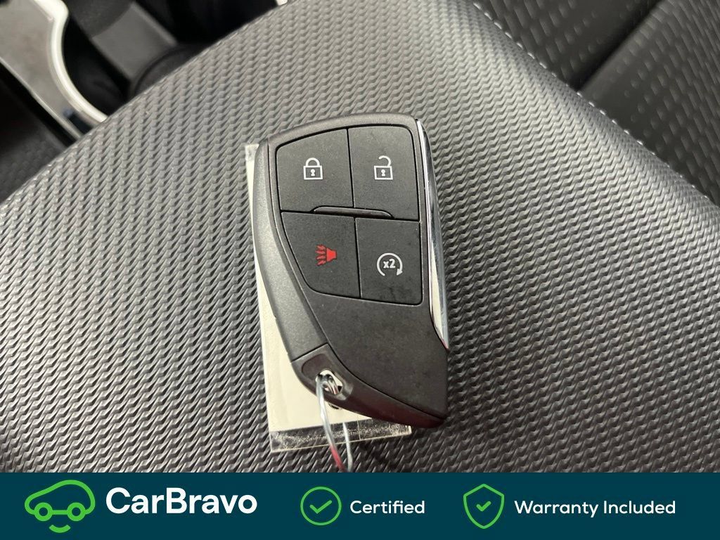 Used 2026 Chevrolet Equinox LT AWD/4WD image 33