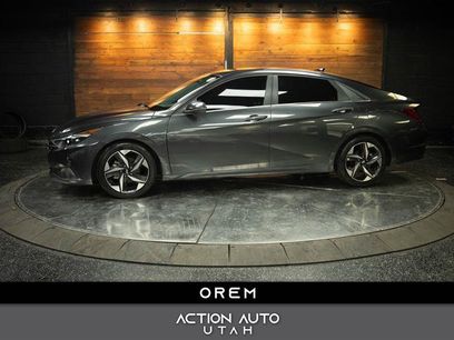 Used 2021 Hyundai Elantra SEL w/ Convenience + Premium Package