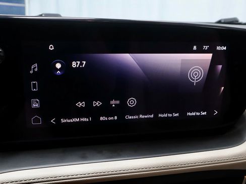 Used 2024 Buick Encore GX Avenir w/ Avenir Technology Package image 3