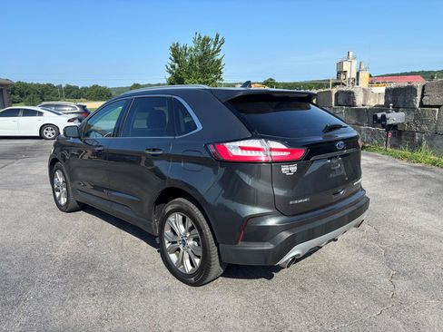 Used 2019 Ford Edge Titanium AWD/4WD image 5