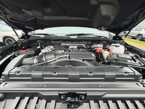 New 2026 GMC Sierra 2500 AT4 w/ Technology Package AWD/4WD image 29