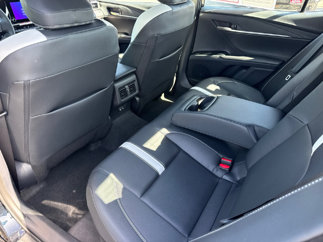 Certified 2026 Toyota Camry SE FWD image 20