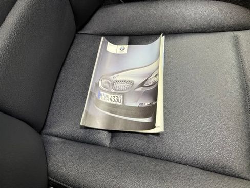Used 2011 BMW Z4 sDrive30i RWD image 23