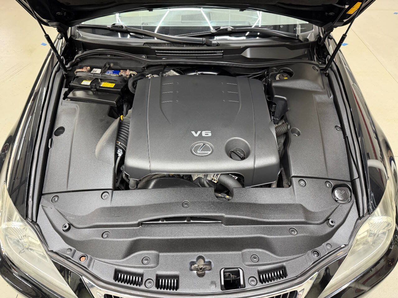 Used 2012 Lexus IS 250 AWD w/ Luxury Plus Value Edition image 7
