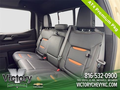 Used 2023 GMC Sierra 1500 AT4 w/ AT4 Premium Package image 13