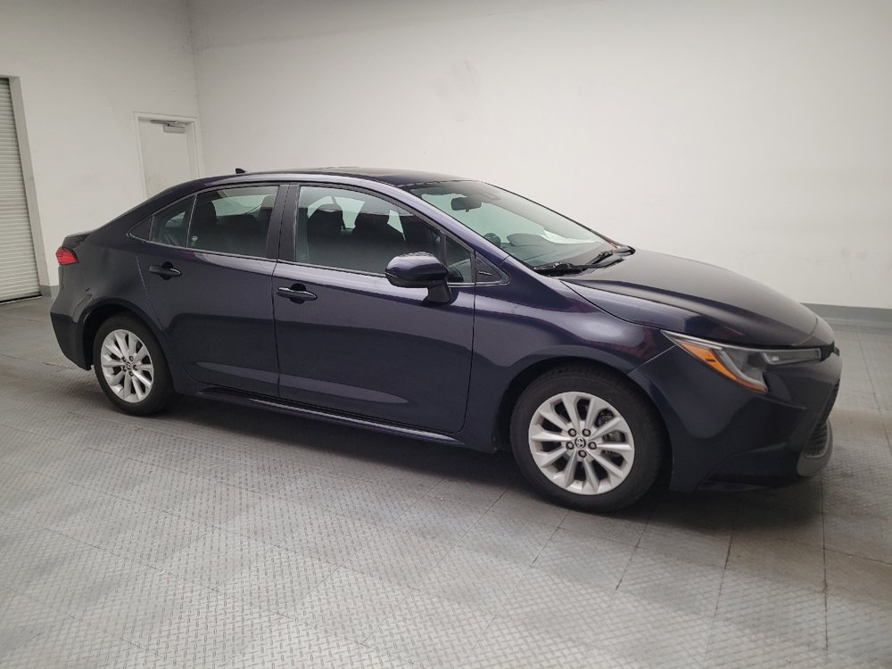 Used 2021 Toyota Corolla LE w/ LE Premium Package FWD image 11