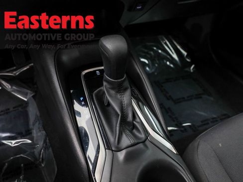 Used 2024 Toyota Corolla LE FWD image 13