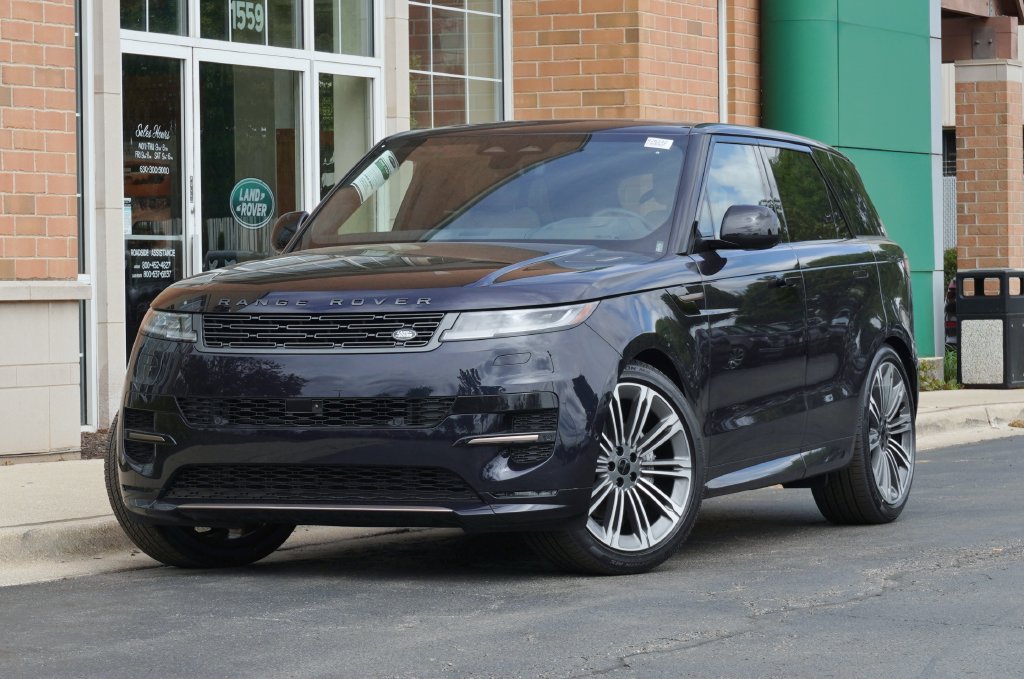 Used 2026 Land Rover Range Rover Sport Dynamic SE AWD/4WD image 1