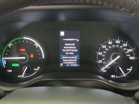 Used 2022 Toyota Sienna XLE w/ XLE Plus Package image 13