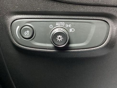 Used 2024 Chevrolet Equinox LT w/ LPO, Floor Liner Package FWD image 29